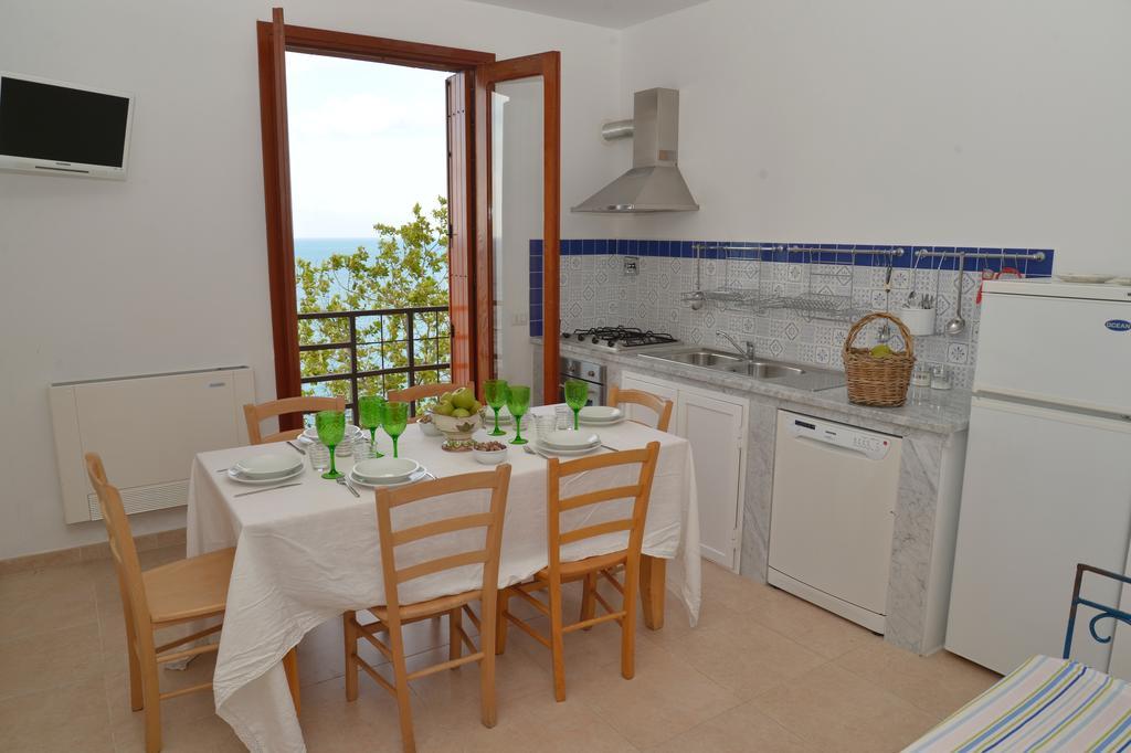 Marco Polo Casa Vacanze Pollina Kültér fotó